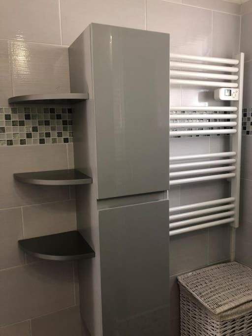 Appartement Balcon, Place De Parking, Centre Ville Валанс Екстериор снимка