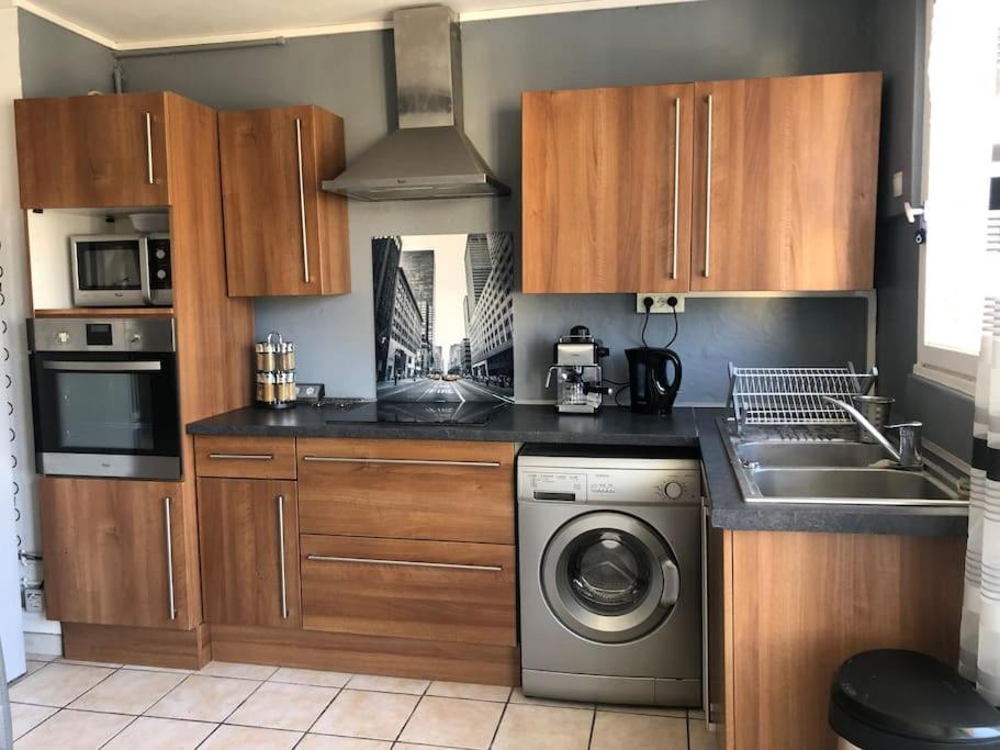 Appartement Balcon, Place De Parking, Centre Ville Валанс Екстериор снимка